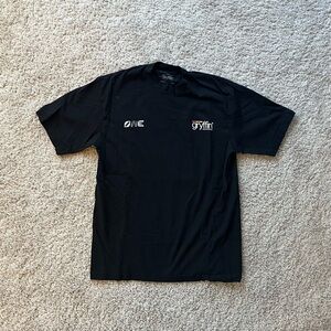 LAST CHANCE Gryffin T-Shirt | M